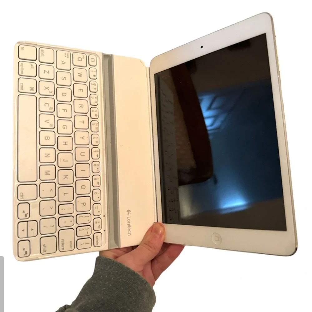 Locked 1st generation iPad